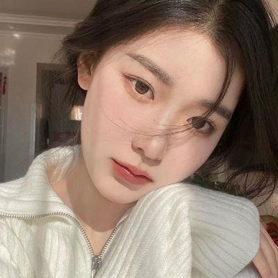 维奥莱特·诺齐埃尔